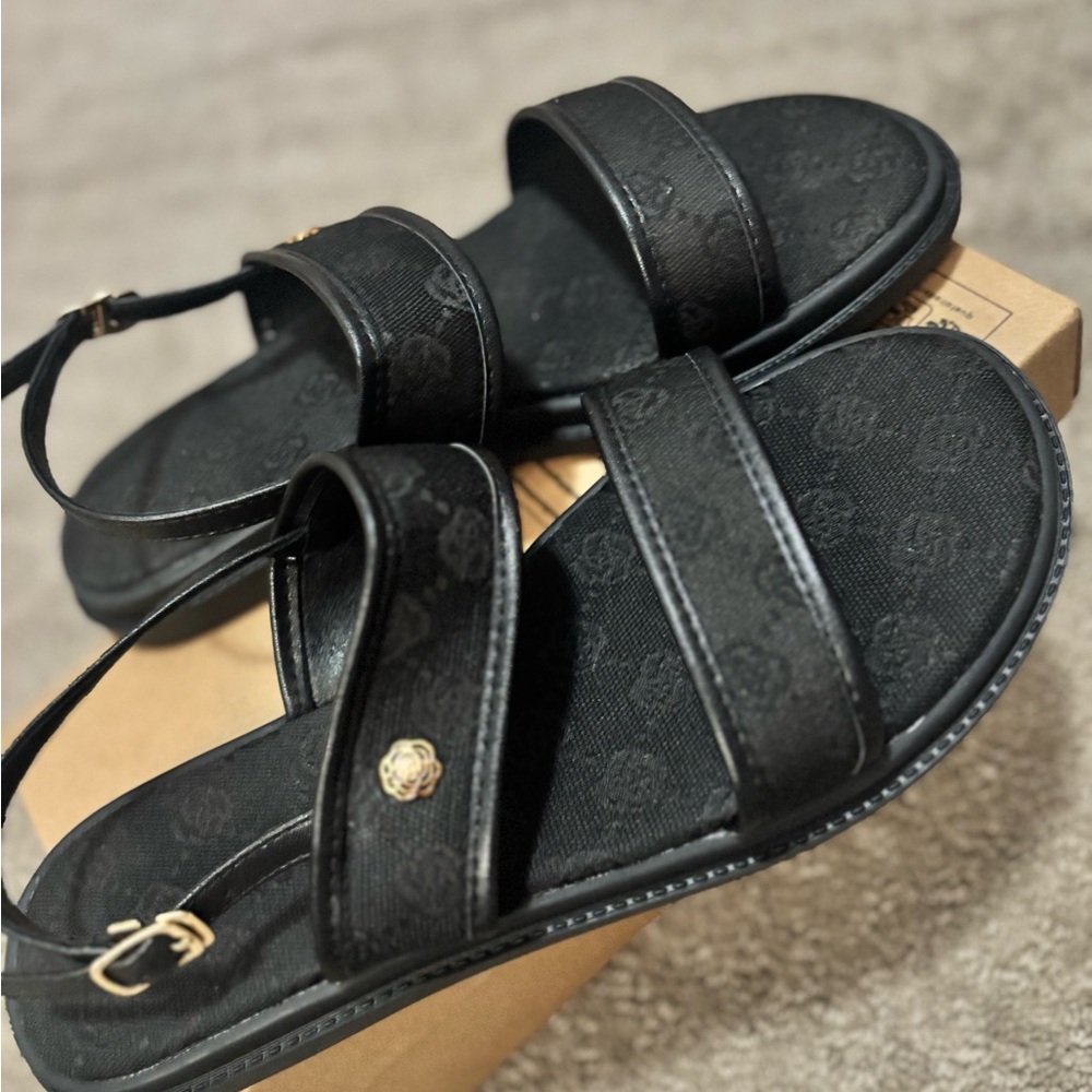 Elegant Women's Sandals